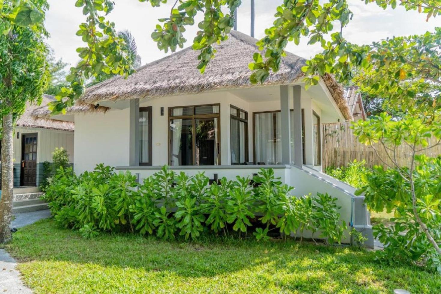 Adarin Beach Resort Mae Nam Zewnętrze zdjęcie